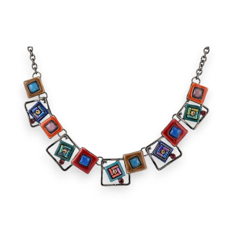 Square multicolored fashion necklace Design