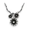 Collier Fantaisie Floral Noir et gris de chez Belle Miss