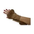 Fingerlose Handschuhe aus Kunstfell in sanftem Taupe