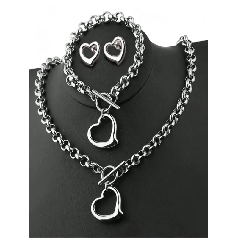 Heart-shaped stainless steel jewelry set Silver