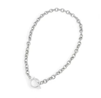 Steel chain necklace with circular clasp