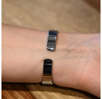 Ernest bracelet watch with black and silver rhombuses