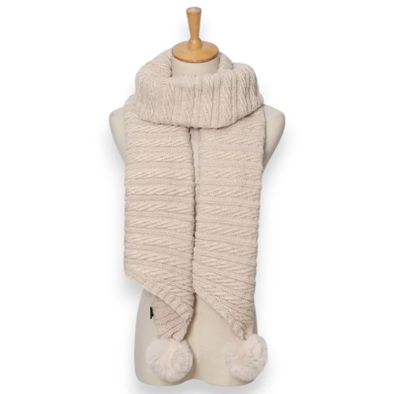 Asymmetrischer Strickschal in Beige mit Quasten