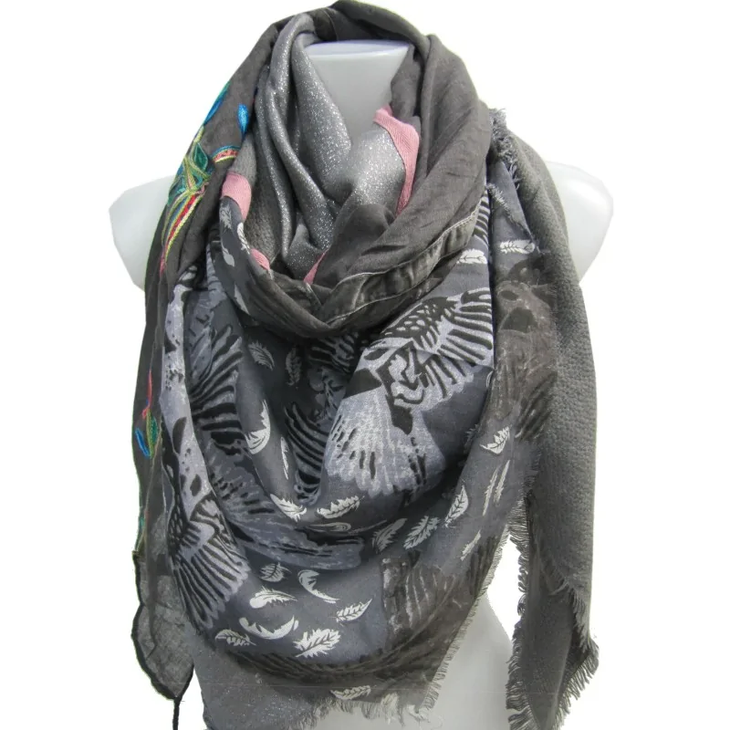 Multiface Gray Patchwork Square Scarf