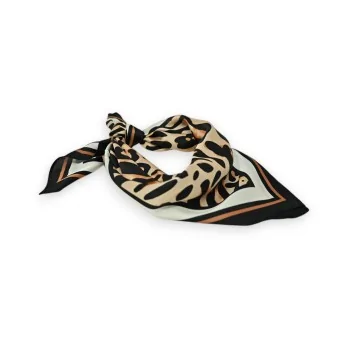 Foulard Carré Léopard Élégance