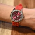 Orologio Ernest in silicone rosso con quadrante di strass