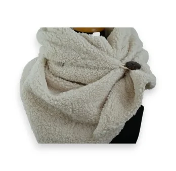 Triangle Scarf Loopy Beige