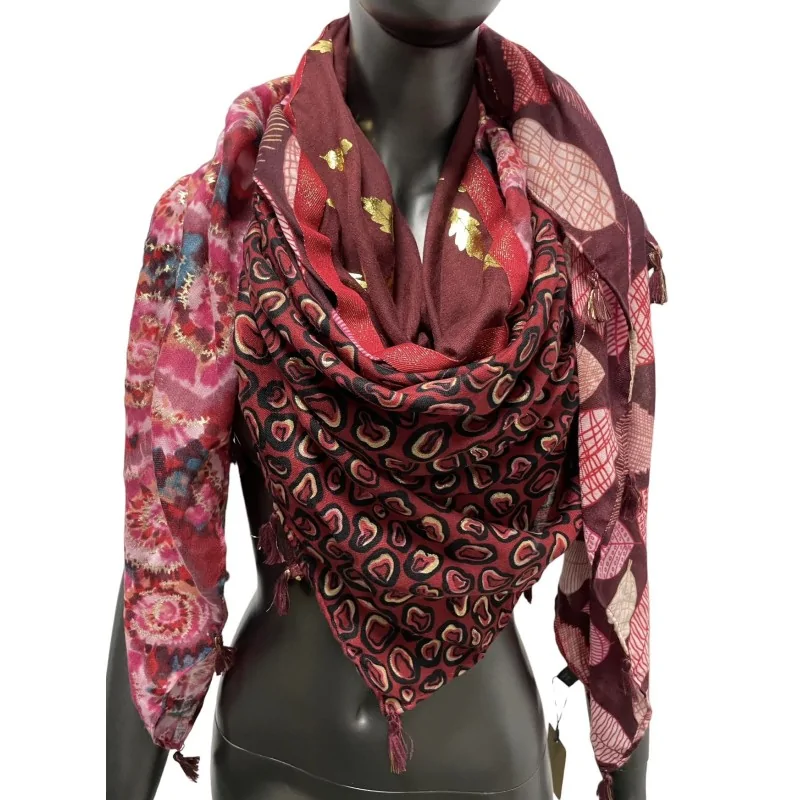 Multiface Patchwork Scarf in Burgundy Red