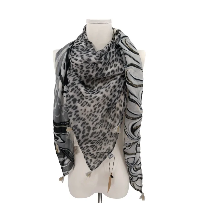 Glamorous 4-in-1 Leopard Patchwork Scarf