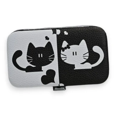 Set de Manucure Chat Noir et Blanc 6 Pièces Set de Manucure Chat Noir et Blanc 6 Pièces