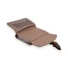 Portefeuille compact marron avec compartiment à motifs et fermeture à glissière
