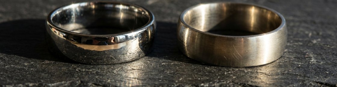 Comparaison acier 304 et 316L pour bijoux, guide des grades