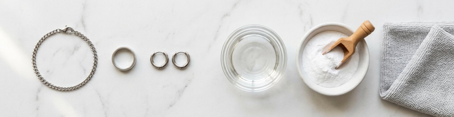 Nettoyage bijoux acier inoxydable avec vinaigre blanc et bicarbonate